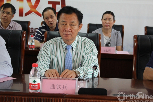 曲铁兵教授携专家团队开启中国集善扶贫关节康复公益项目第二站新疆行