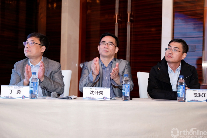 手术治疗的病例及经验教训,黄野教授,沈计荣教授,阮洪江教授,丁勇教授