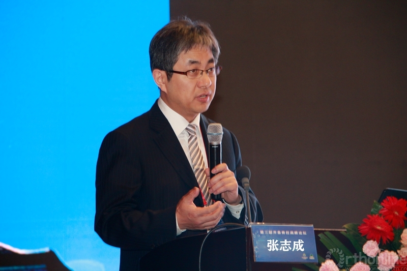 张志成教授作报告中国人民解放军总医院第七医学中心张志成教授在《下